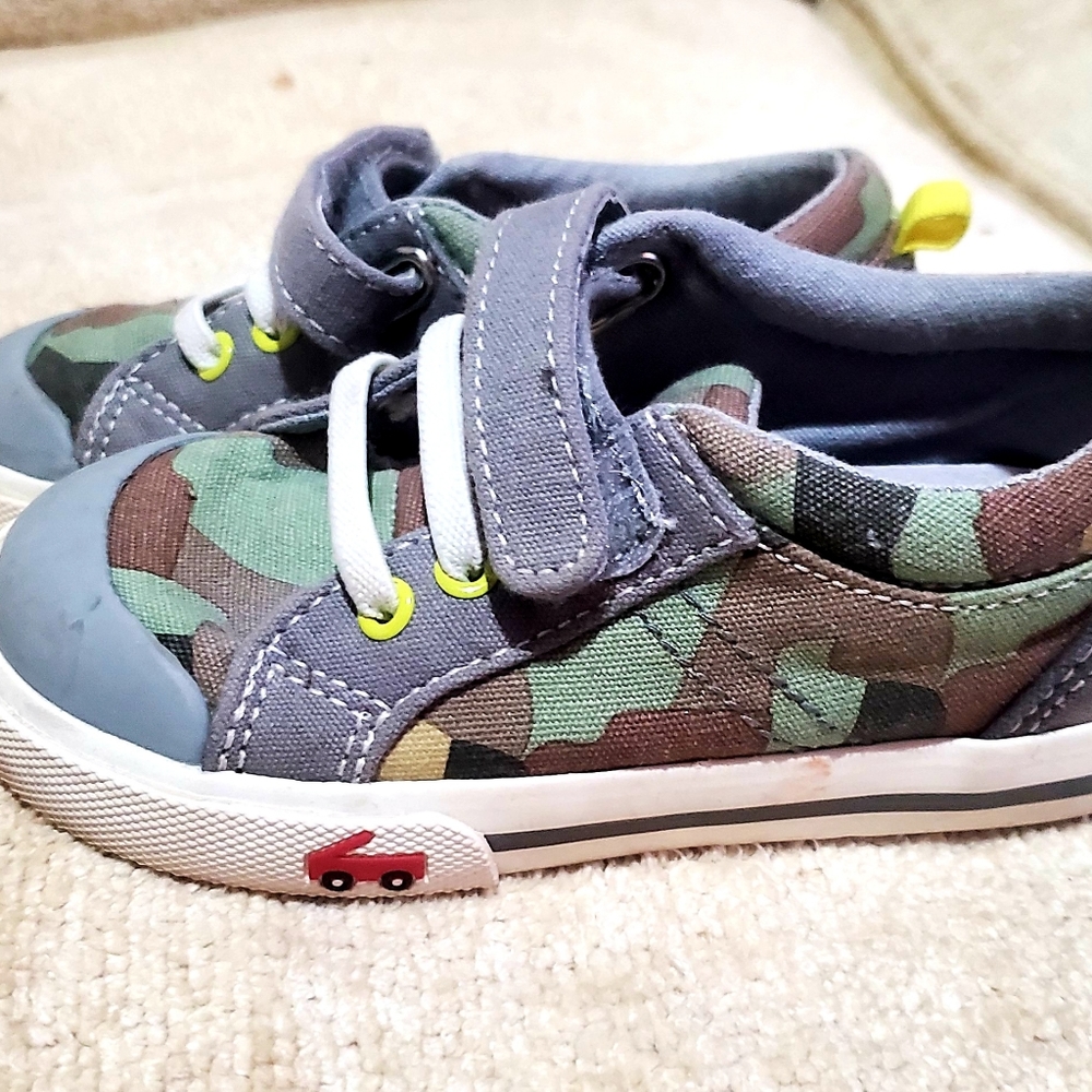 See Kai Run Tanner Sneakers for boys